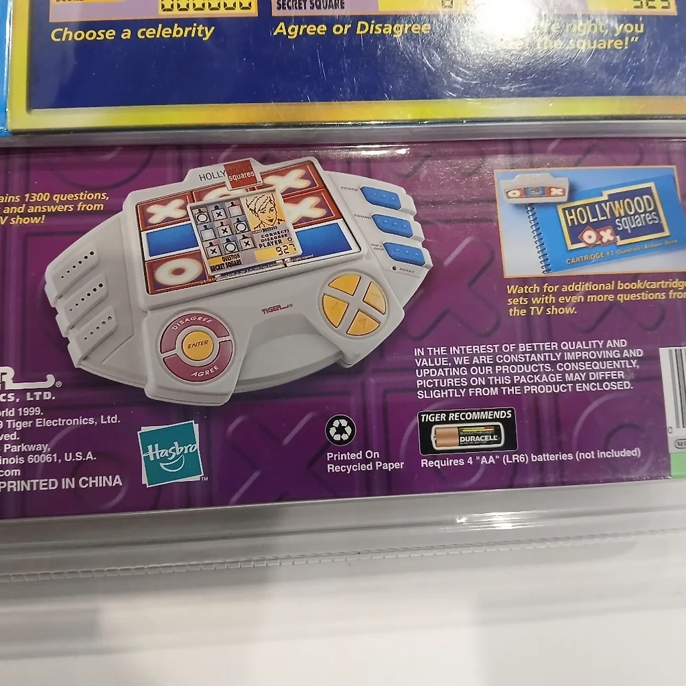 The Tiger Electronics Hollywood Squares Handheld Electronic Game